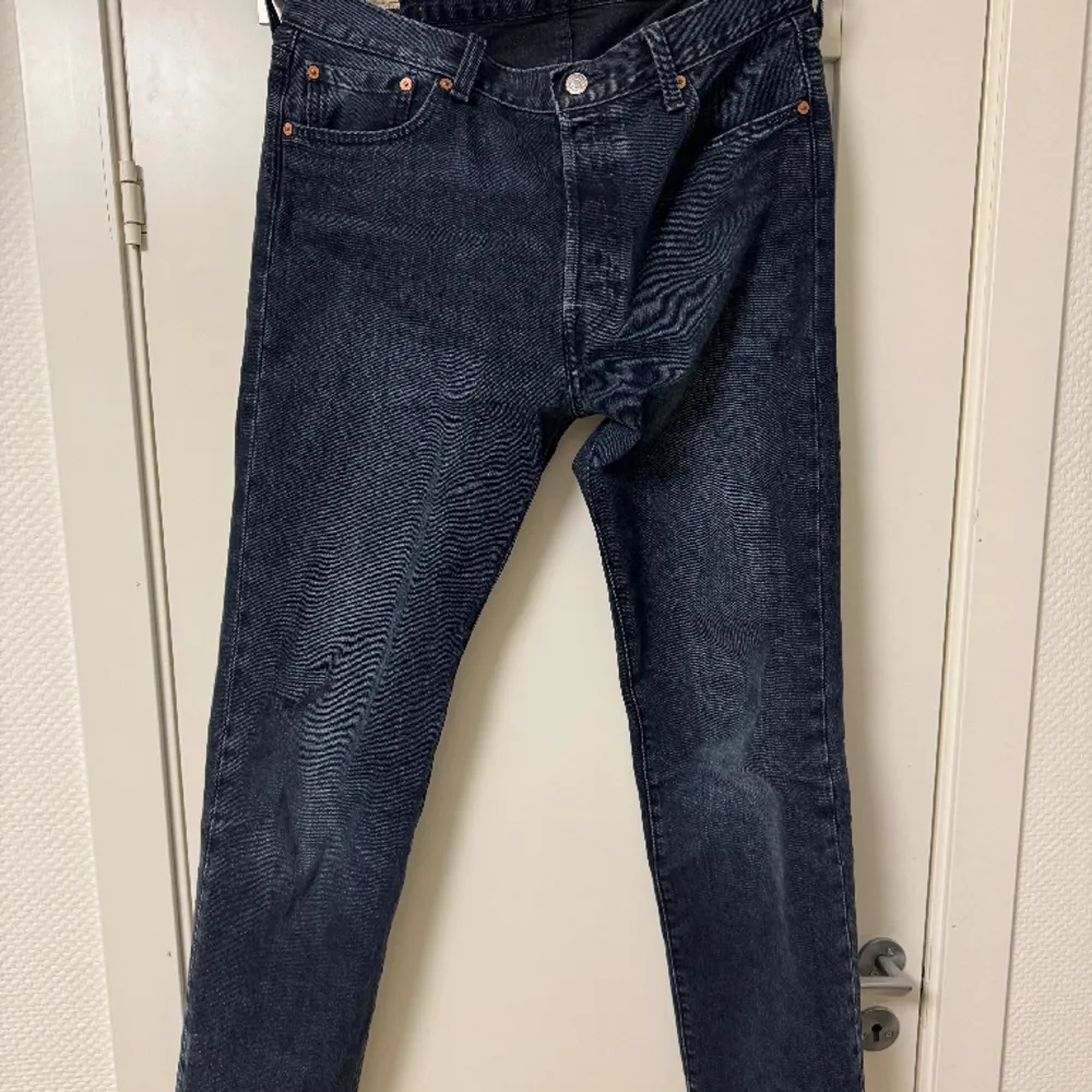 Levi’s 501:or i storlek 34/34. Endast använda ett fåtal gånger.Priset går att diskutera! . Jeans & Byxor.