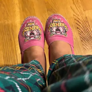 Kenzo espadrilles st 36 med dustbag och kartong