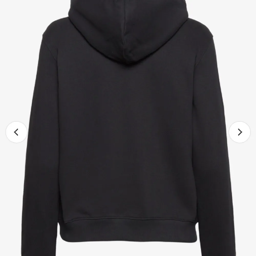 Svart Calvin Klein hoodie storlek S. . Hoodies.