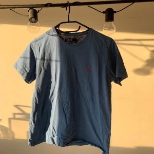 Ralph Lauren T-shirt  - Använd 