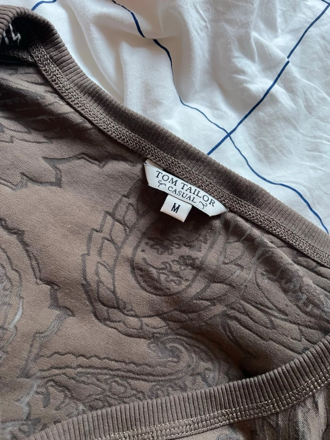 Superfin trekvarts kofta med detaljer - 1