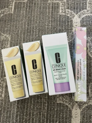 Clinique High Impact Mascara svart + hudvård -  Clinique High Impact Mascara samt hudvård. Nytt!