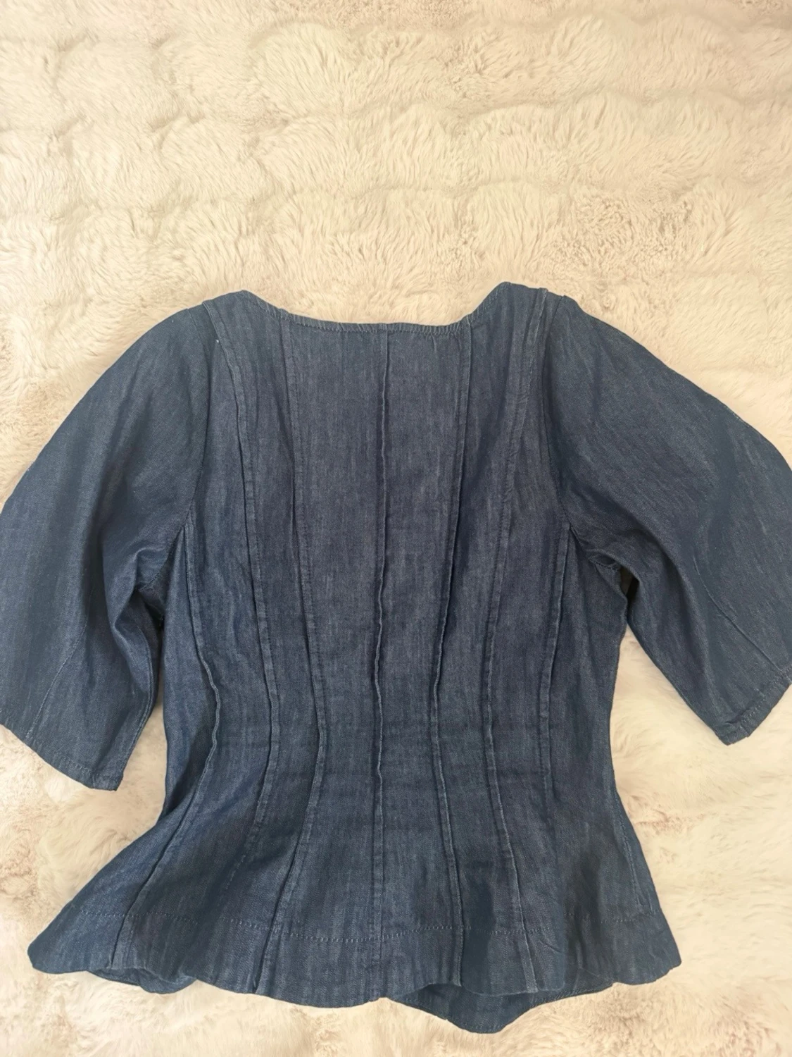 Mörkblå denim blus med vida ärmar - 1