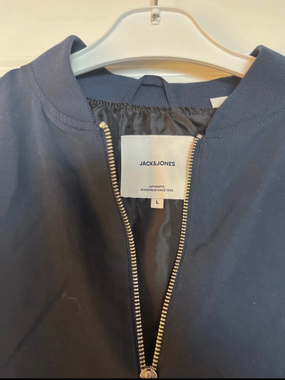 Mörkblå bomberjacka Jack & Jones - 1