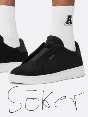 Svarta sneakers från Axel Arigato - Söker just denna arigatos i storlek 40, helst nyskick. Skriv om ni har ett par!