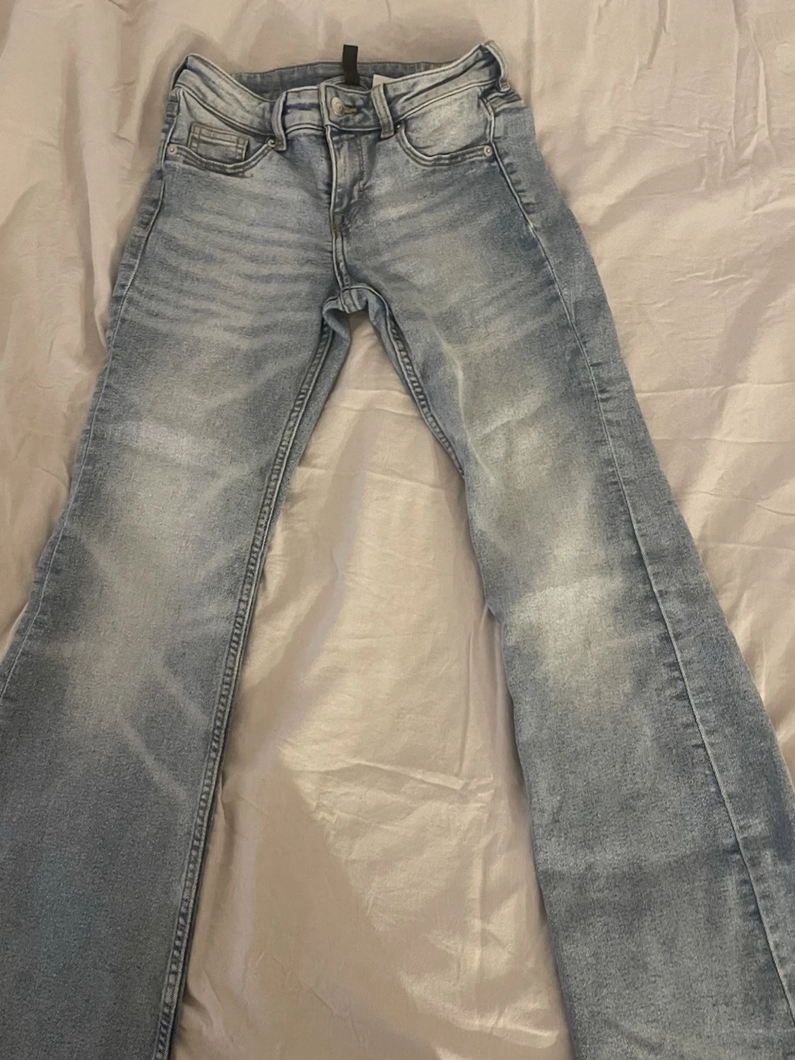 Ljusblå bootcut jeans - 1