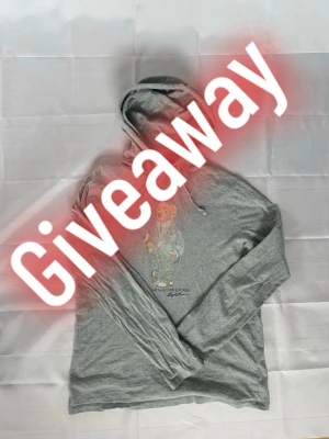 Ralph lauren hoodie - Hej👋 , kommer att ge ut denna söndag 8 april, för att vara med måste du följa dessa två stegen 1. Följ oss på platformen 2. Gilla tröjan                      Lycka till😊