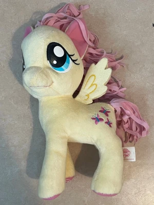 FlutterShy MyLittlePony - Gosedjur FlutterShy. Mycket bra skick.
