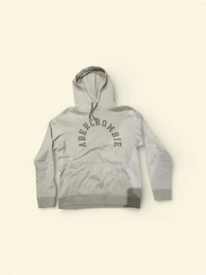 Abercrombie & fitch hoodie! - Säljer en sjukt snygg hoodie från abercrombie & fitch. Hoodien är extremt eftertraktad. Storleken är L och kan uppfattas som en större M. Bra passform och grymt skick. Vid fler frågor är det bara att höra av er!