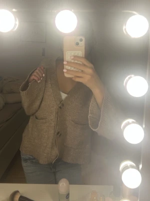 Kofta  - Ifrån Gina köptes nyligen ! Skriv för mer bilder och pris 