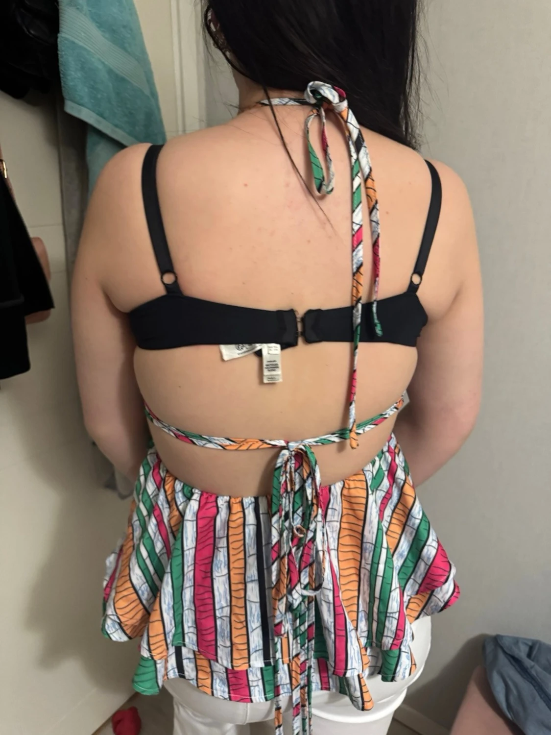 Färgglad randig halterneck topp - 1