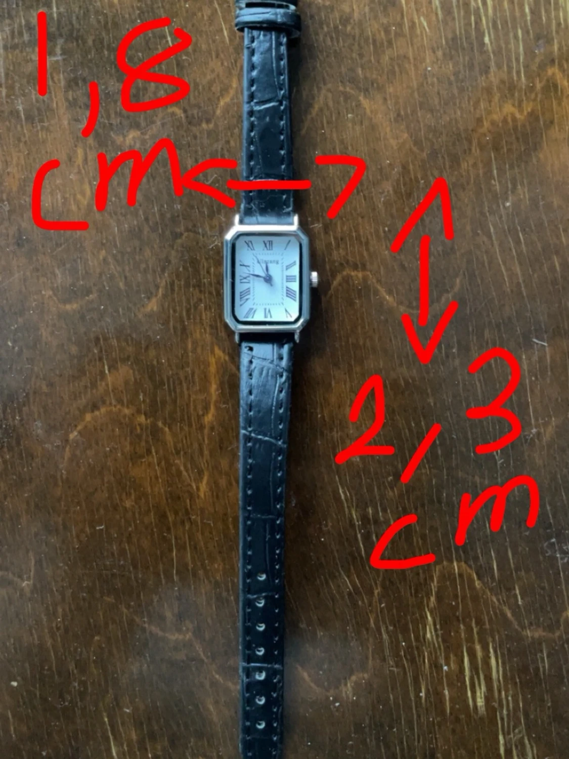 Svart fyrkantig klocka från Ulzzang - 2