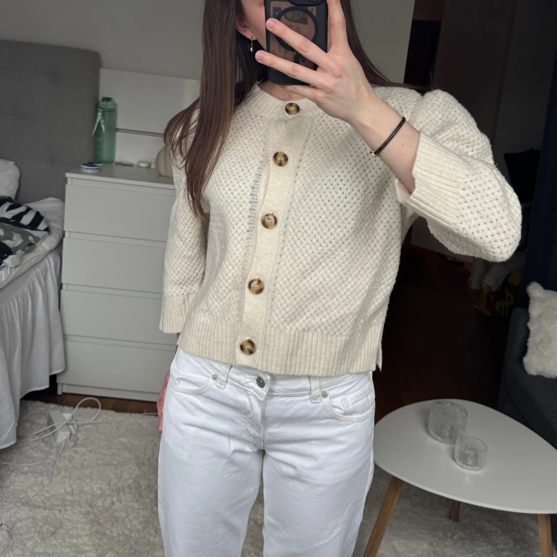Krämvit kofta - 2
