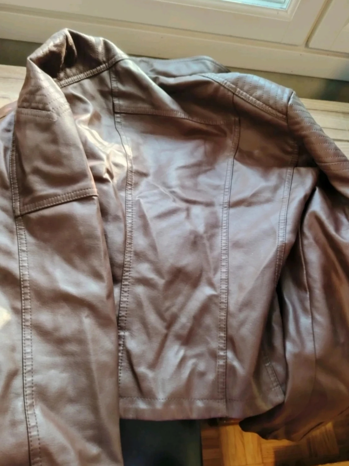 Brun skinnjacka med dragkedjor☀️ fauxläder👋🏻  - 1