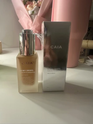 CAIA Dewy Drops Serum Foundation - CAIA Dewy Drops Serum Foundation  färgen 30N