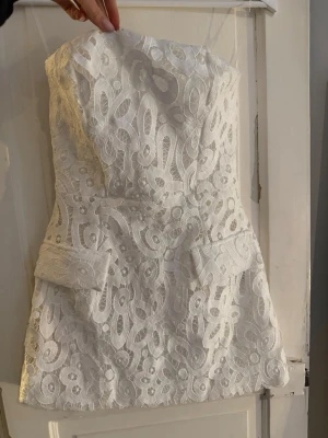 Studentklänning  - Endast använd en gång, som studentklänning! 