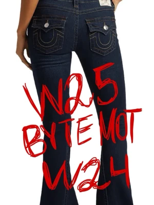 Mörkblå bootcut jeans True Religion BYTES!  - Byter ett par true religion jeans i storlek W25 becca mot ett par i W24, helst joey 🩷