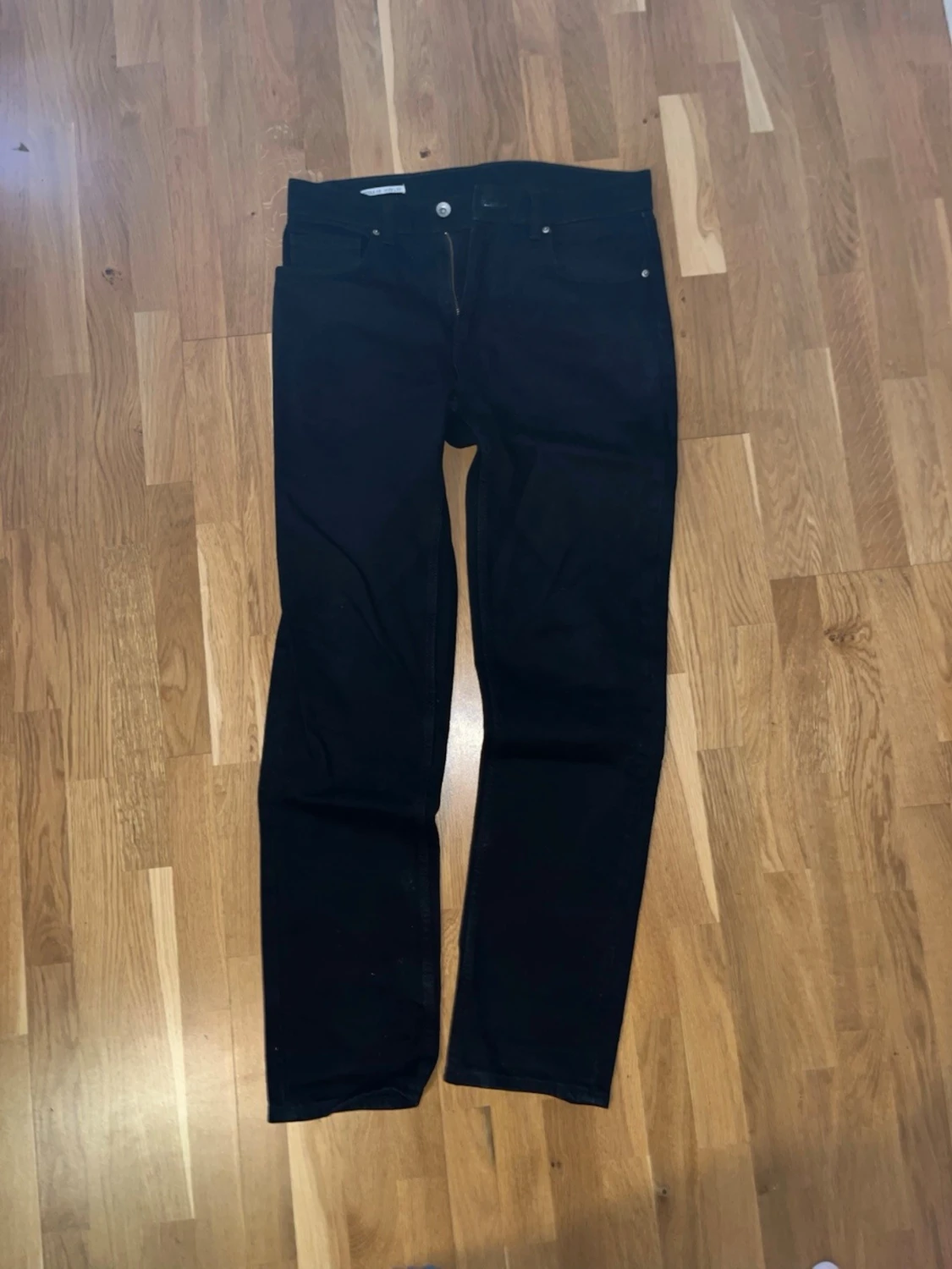 Svarta Vailent jeans