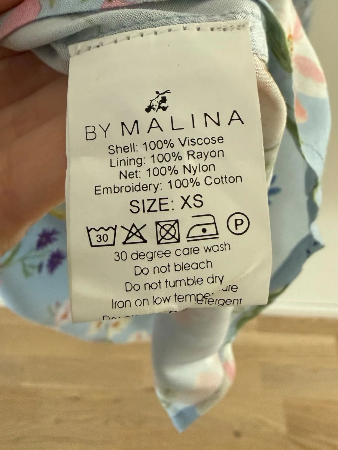 By malina, XS, Blommig volangklänning i pastell - 2