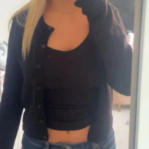 Kofta - perfekt till våren, från gina i xs