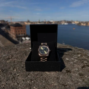 SEIKO MOD - Rose Gold Day-Date (Grön Dial) - Självbyggd SEIKO MOD i rose gold med mintgrön tavla. 