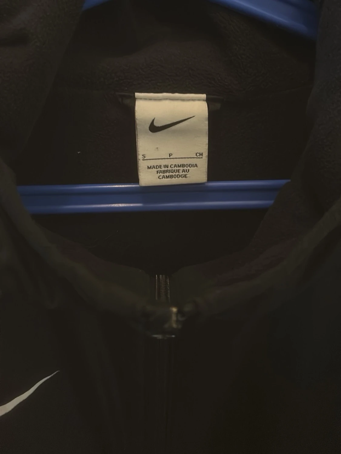 Svart vindjacka från Nike med huva - 1