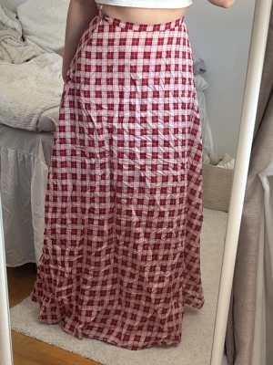 Maxikjol - Maxikjol från lounge. Aldrig använd pga för liten. 