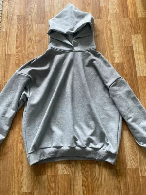 Acne studios hoodie grå - Ny acne stuudio hoodie storlek m baggy fit