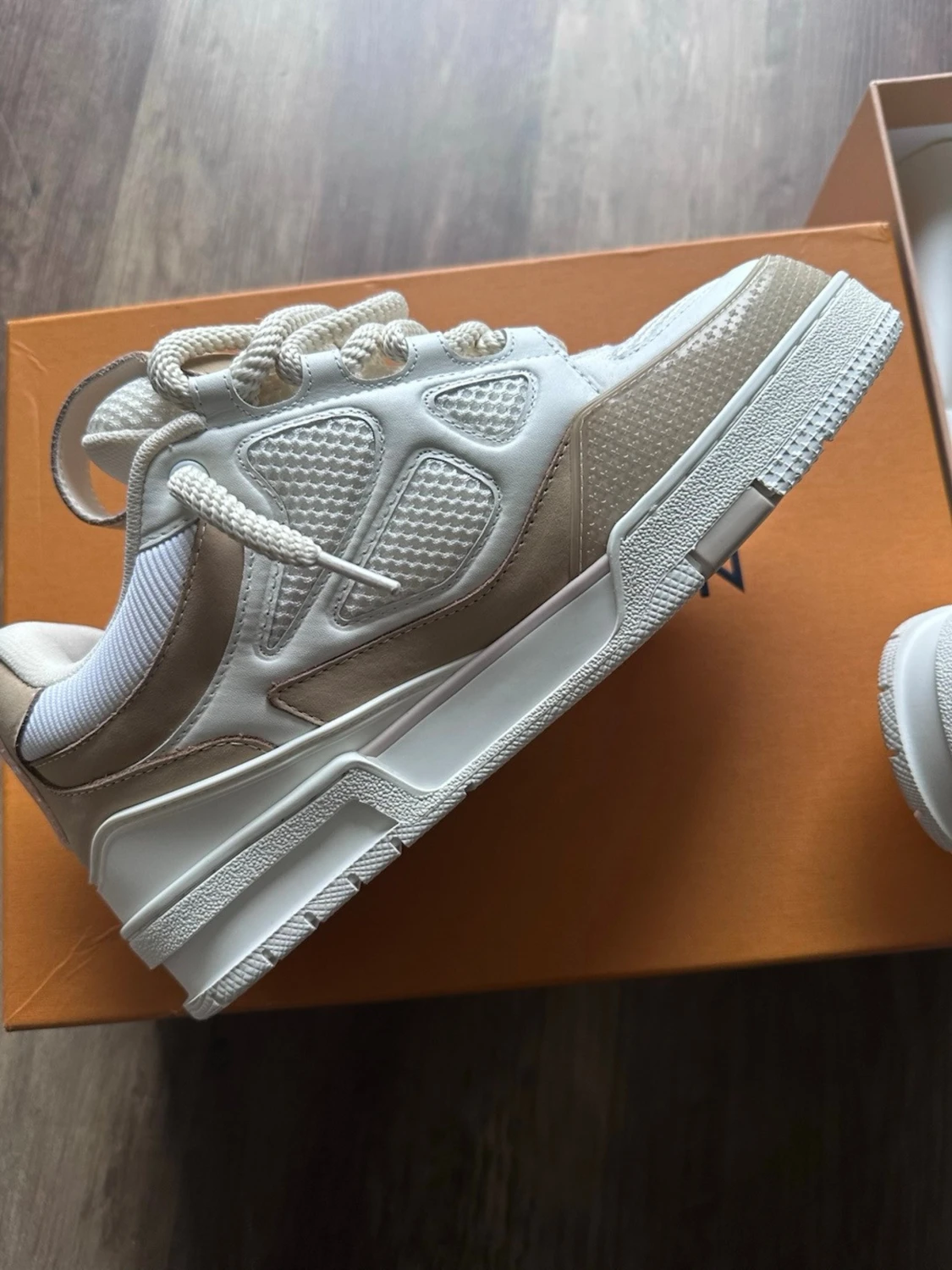 Size 6  - 1