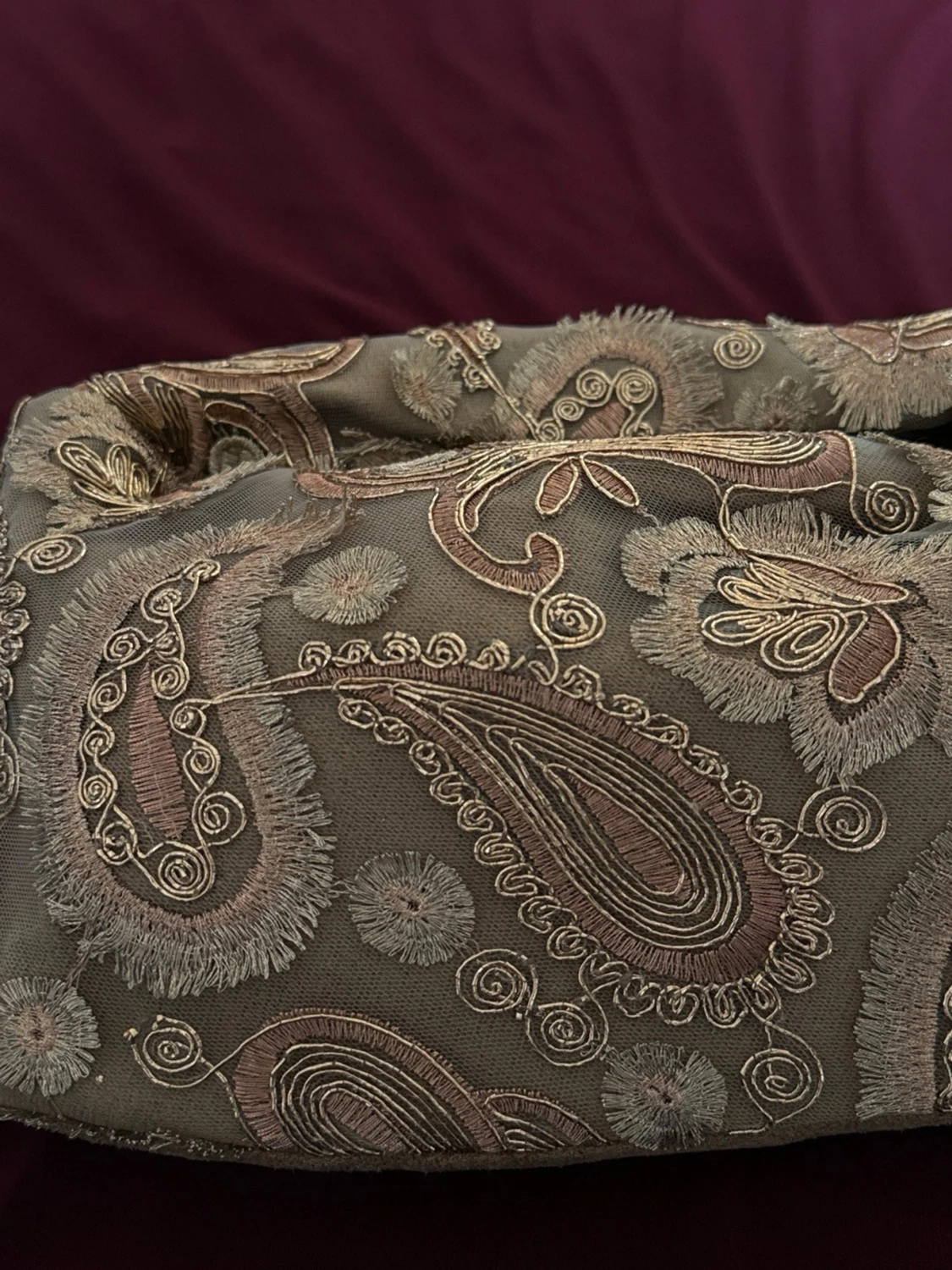 Beige paisleymönstrad handväska - 3