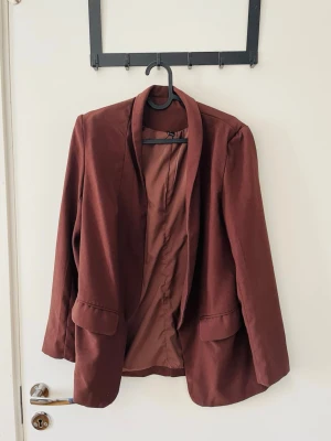 Kavaj - Kavaj säljes. 