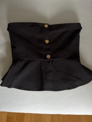 Bandeau top - Säljer denna topp då den bara använts en gång