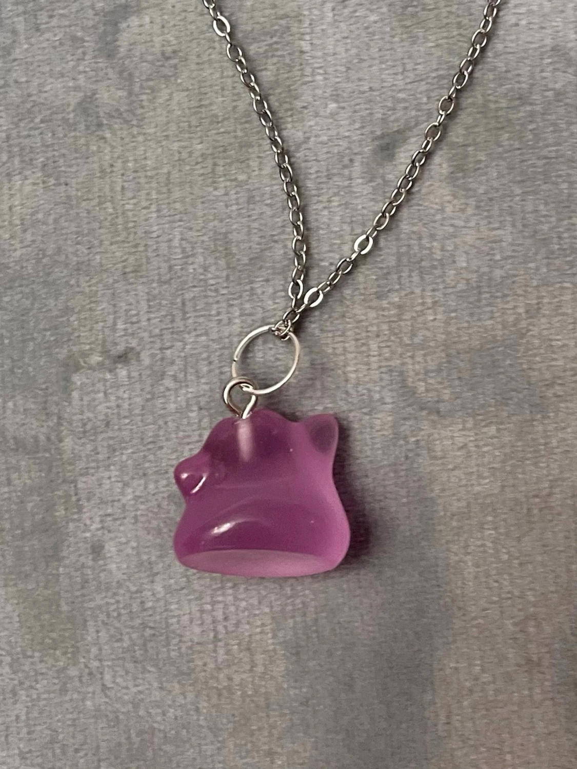 Självlysande Ditto halsband Pokémon smycke  - 1