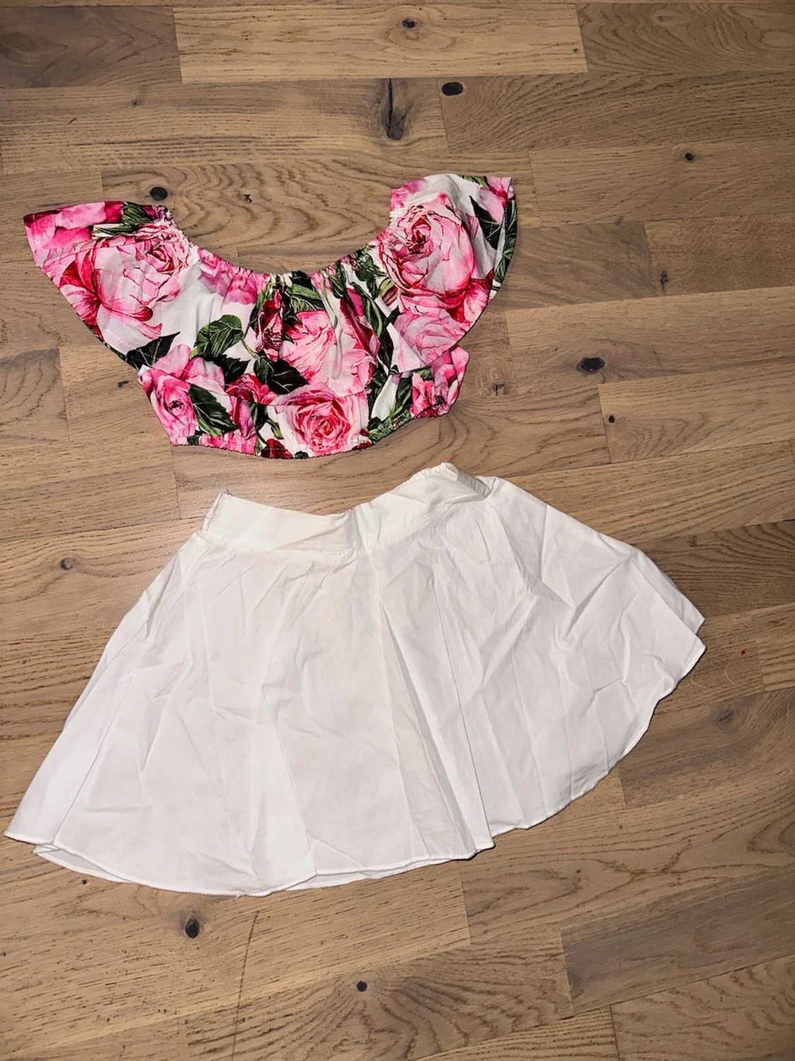 Blommig offshoulder topp - 1