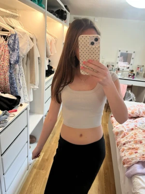 Topp gråblå - Fin topp från H&M i storlek S, gråblå färg💖 fint skick!