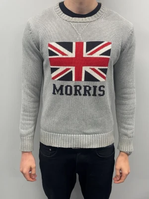 Morris tröja - Fint skick utan defekter, modellen är 185 cm och väger ca 75 kg. 