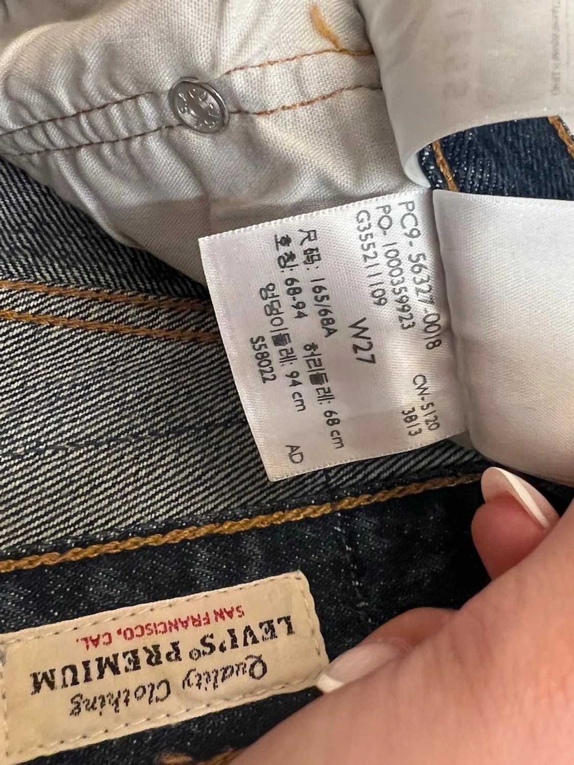 Levi's blå jeansshorts med slitningar - 6