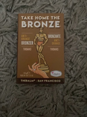 Take home the bronze (använd 1 gång) - Passar inte mig så därför vill jag sälja, använd endast 1 gång med rena borstar:)