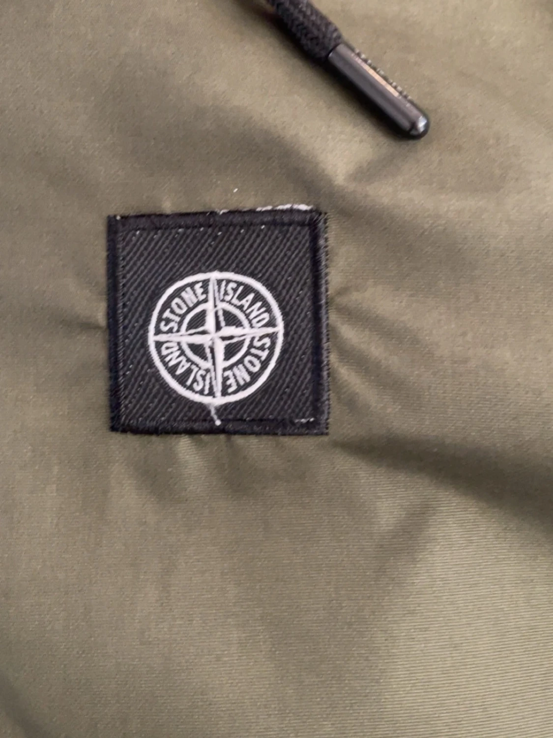 Grön vindjacka med huva Stone Island - 3