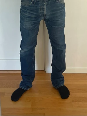 Jeans - Jack & Jones jeans. Storlek W30. 