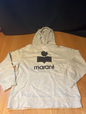 Isabel marant hoodie - Isabel marant hoodie med lappen kvar, kvitto finns så kom gärna med frågor!!