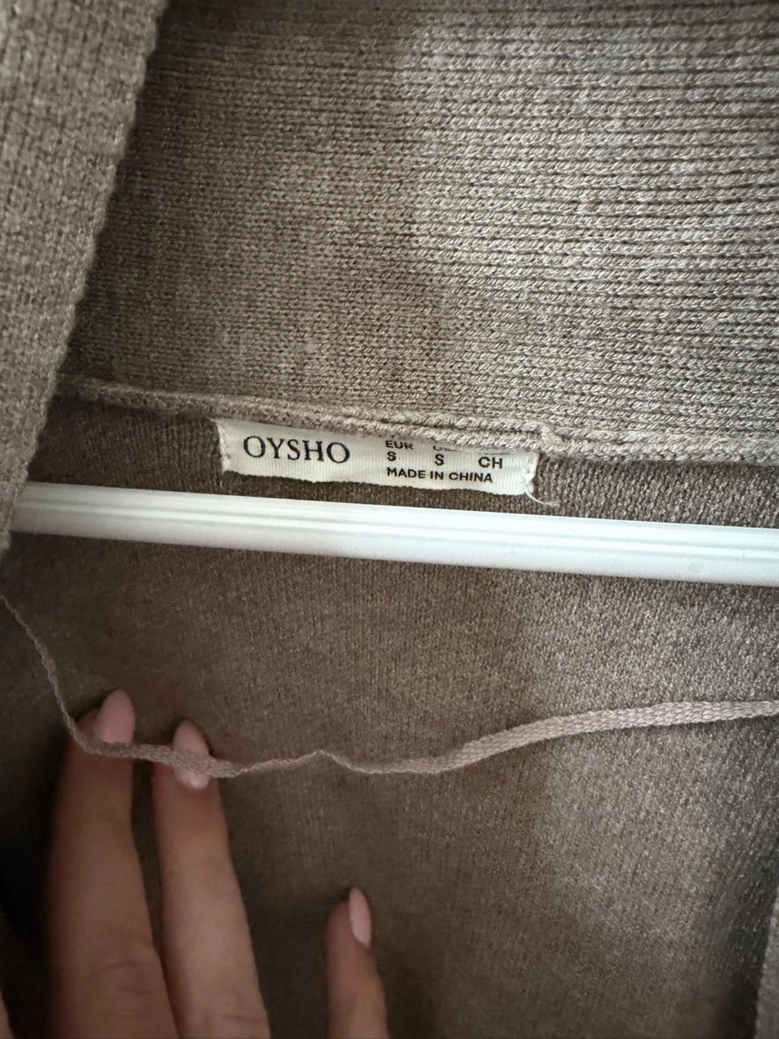 Beige kofta från Oysho - 1
