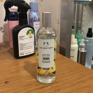 The Body Shop Mango Body Mist - Fräsch body mist från The Body Shop med doft av mango. 100 ml, endast provad