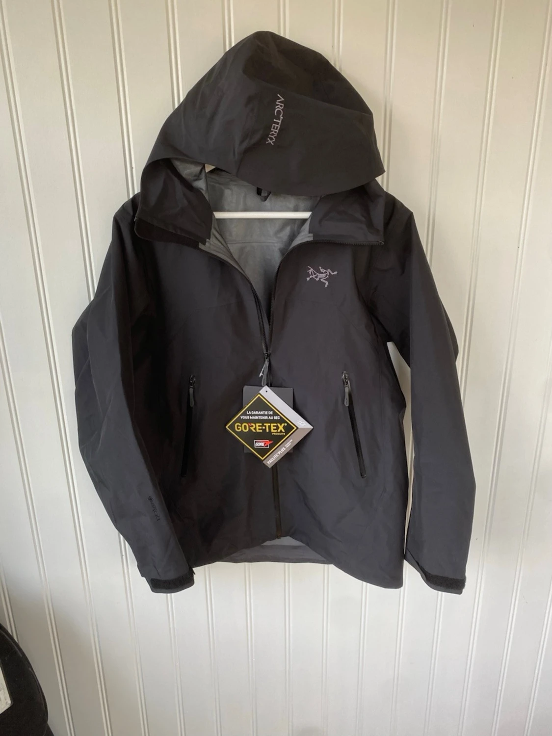 Svart Arc'teryx vindjacka Gore-Tex