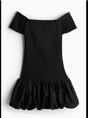 H&M klänning - Inga defekter 💗