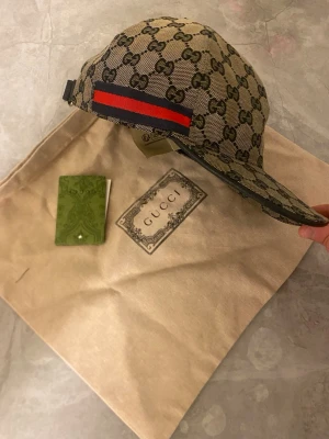 Gg keeps  - Säljer denna keepsen eftersom att jag inte längre vill ha den. Den är i riktigt bra skick och är använd ett par gånger. Säljs för riktigt bra pris.
