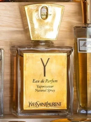 Vintage Y EDP från Yves Saint Laurent - Sällsynt flaska från 80-talet av YSLs allra första doft någonsin. Nästan oanvänd, fint skick. 45/50ml