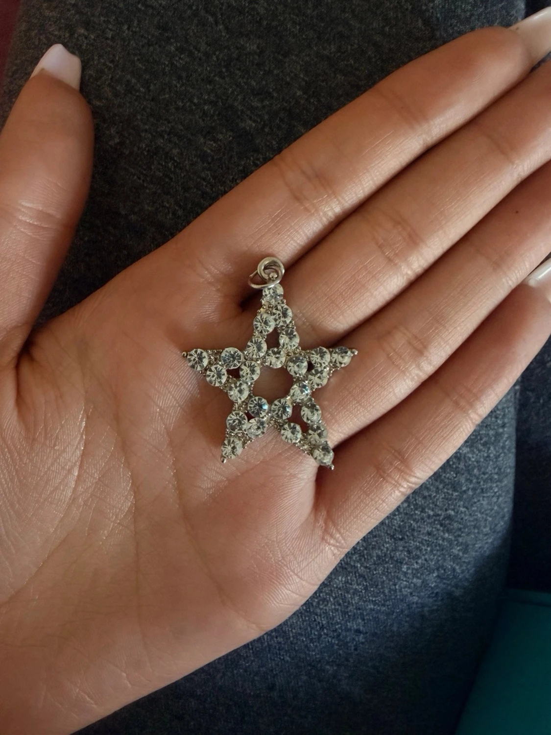 Stjärnformat halsband med pärlor - 1