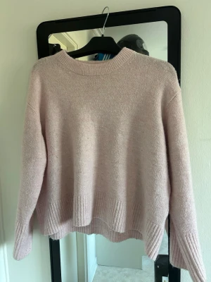 Rosa stickad  - Gina stickad