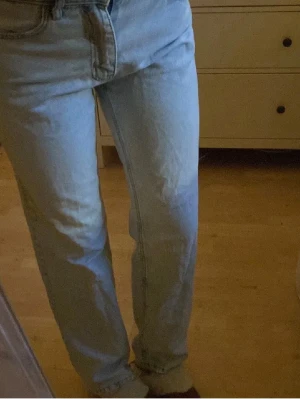 Jeans - Jätte fina jeans i rak modell